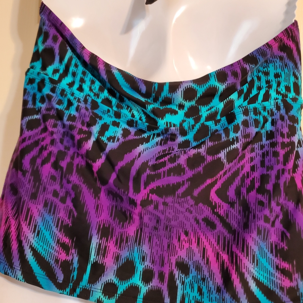 Catalina Halter Swimsuit top - Picture 6 of 10